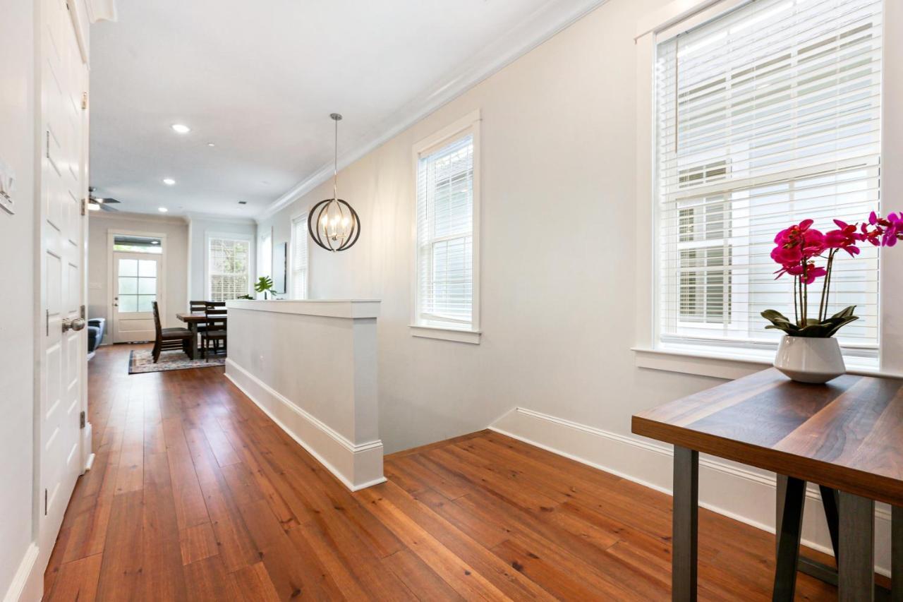 Апартаменты Hosteeva Chic Urban Retreat W Pool Steps To St Charles Ave And Near Bourbon St Новый Орлеан Экстерьер фото