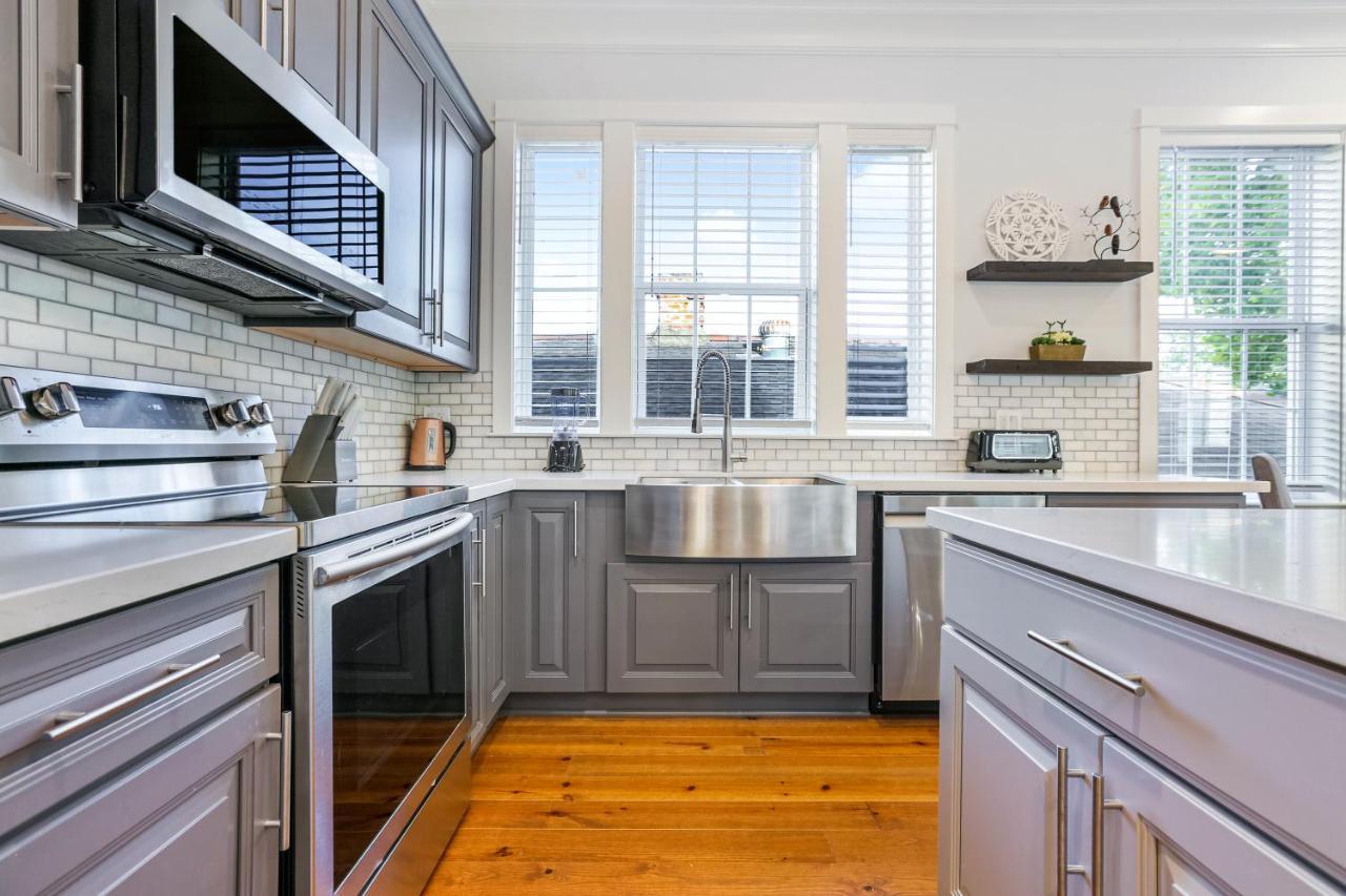 Апартаменты Hosteeva Chic Urban Retreat W Pool Steps To St Charles Ave And Near Bourbon St Новый Орлеан Экстерьер фото
