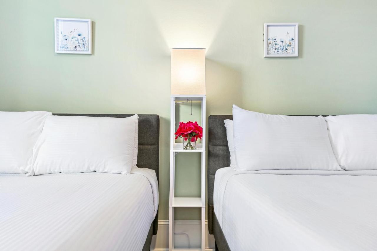 Апартаменты Hosteeva Chic Urban Retreat W Pool Steps To St Charles Ave And Near Bourbon St Новый Орлеан Экстерьер фото
